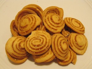 Sesame Crunch - Bánh Lỗ Tai Heo