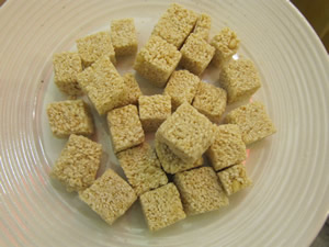 White Sesame Squares - Mè Trắng